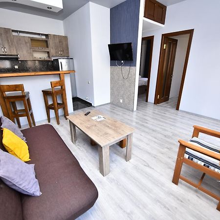 Hotel Phaliashvili Batoumi Extérieur photo